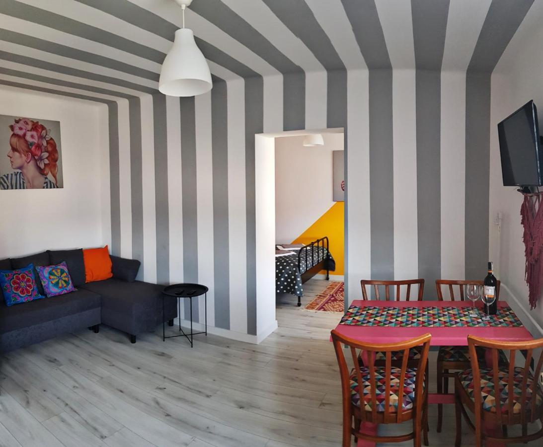 Art Apartament Ustrzyki Dolne Exterior photo